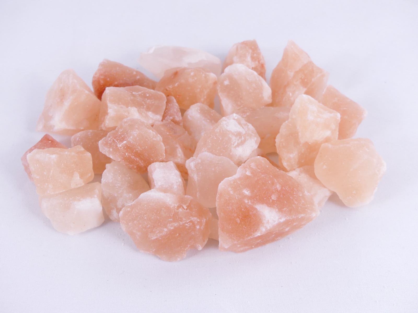 https://www.lalashops.nl/media/catalog/product/b/a/badzout_brokken_-_himalaya_zout_-_2-5cm_-_1kg_-_1.jpg