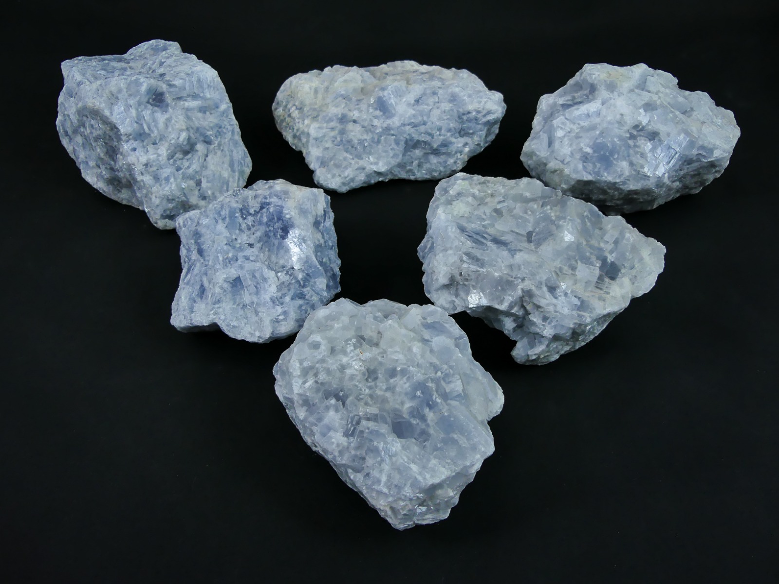 https://www.lalashops.nl/media/catalog/product/b/l/blauwe_calciet_ruw_6_stuks_10_77kg_2_.jpg