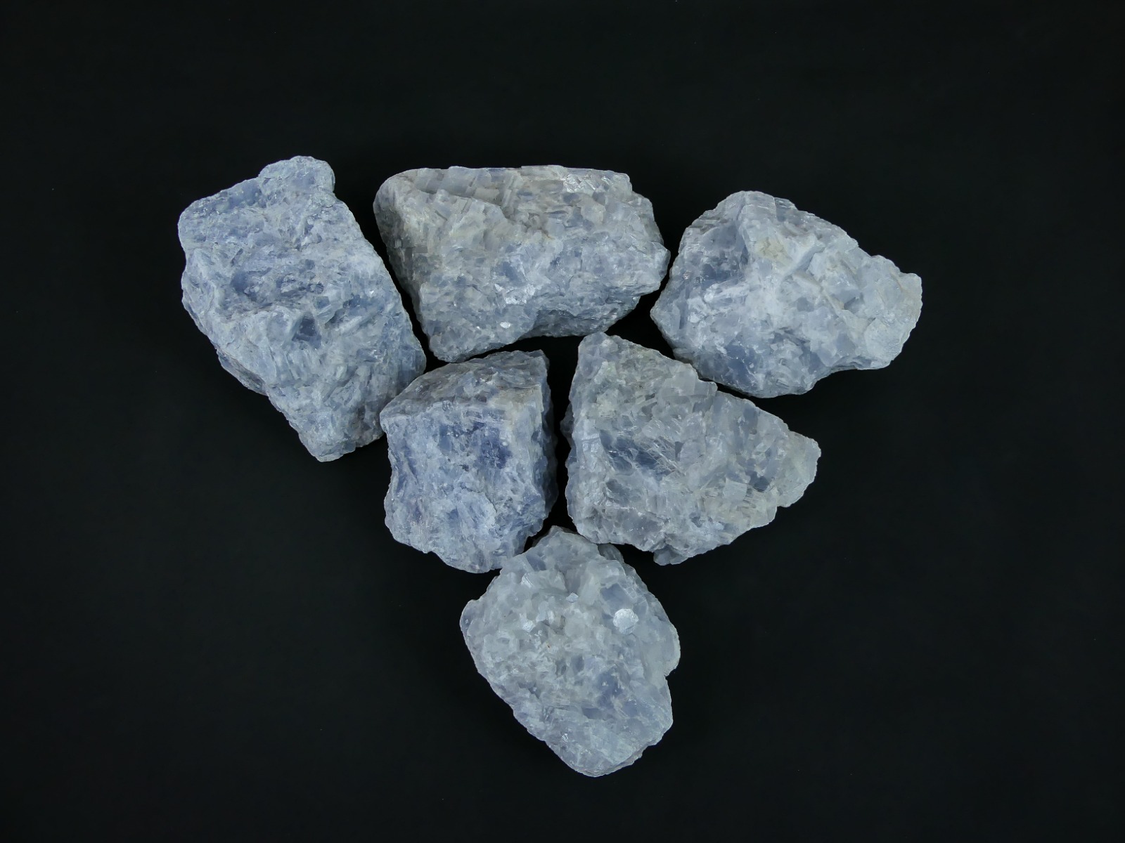 https://www.lalashops.nl/media/catalog/product/b/l/blauwe_calciet_ruw_6_stuks_10_77kg_3_.jpg