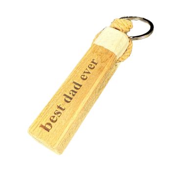 Stoere houten sleutelhanger Best Dad Ever van duurzaam dukdalf hout.
