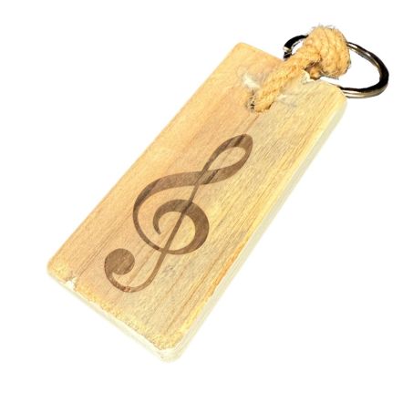 Muzikale houten sleutelhanger met violinsleutel van duurzaam dukdalf hout.