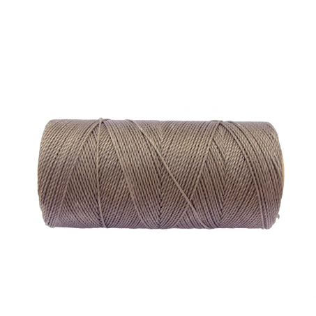 Macramé Koord - LATTE BRUIN / LATTE BROWN - #223 - Waxed Polyester Cord - Klos ca. 173mtr - 1mm Dik