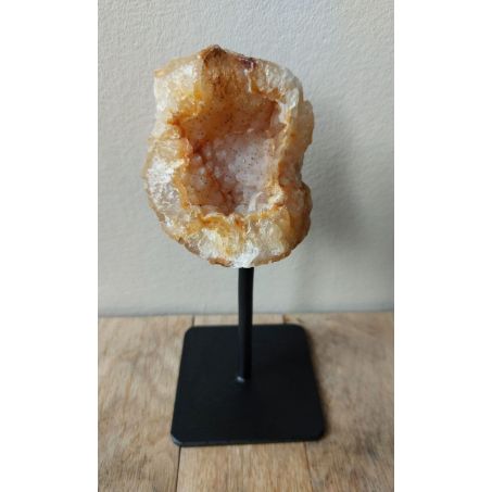 Natuur Agaat op Metalen Standaard - Agaat (gebrand) met Gouden Standaard - 18cmx6cm - 0.5kg