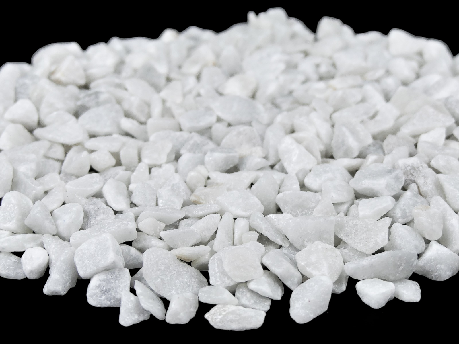 https://www.lalashops.nl/media/catalog/product/g/r/grind_wit_-_middel_-_1-2cm_-_1kg_-_10st_12_-photoroom.jpg