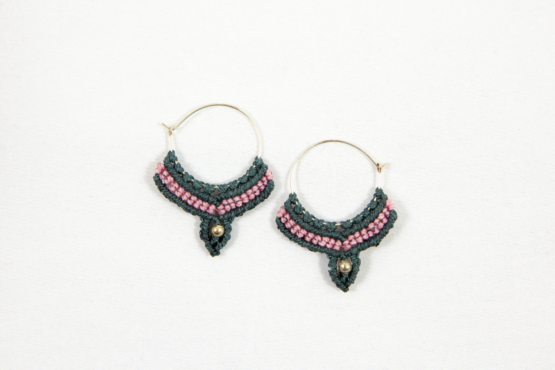 https://www.lalashops.nl/media/catalog/product/m/a/macram_oorring_11_1_.jpg