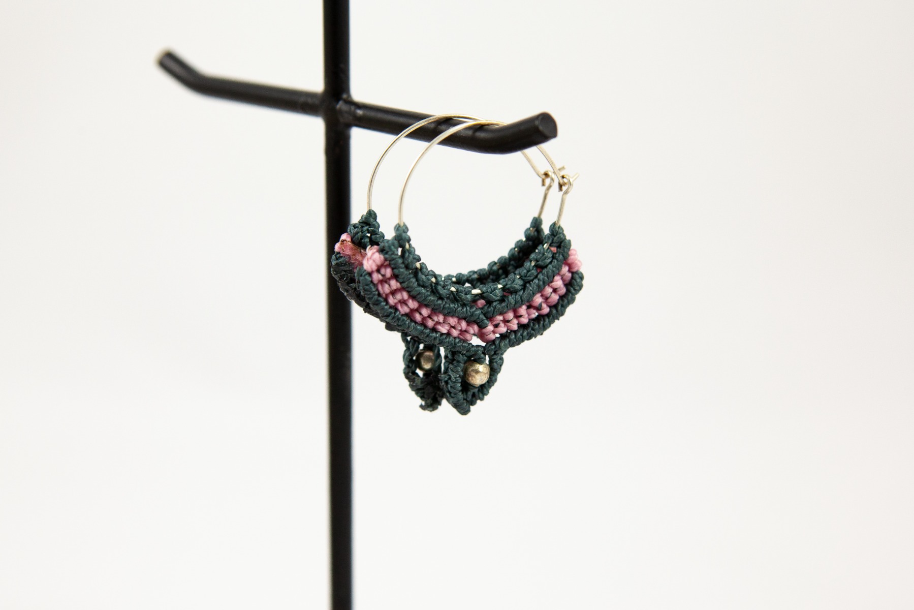 https://www.lalashops.nl/media/catalog/product/m/a/macram_oorring_11_4_.jpg