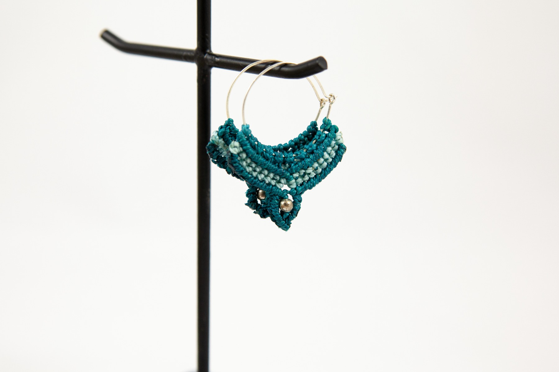 https://www.lalashops.nl/media/catalog/product/m/a/macram_oorring_17_4_.jpg