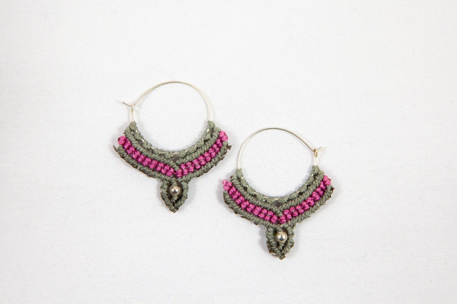 https://www.lalashops.nl/media/catalog/product/m/a/macram_oorring_1_2_.jpg