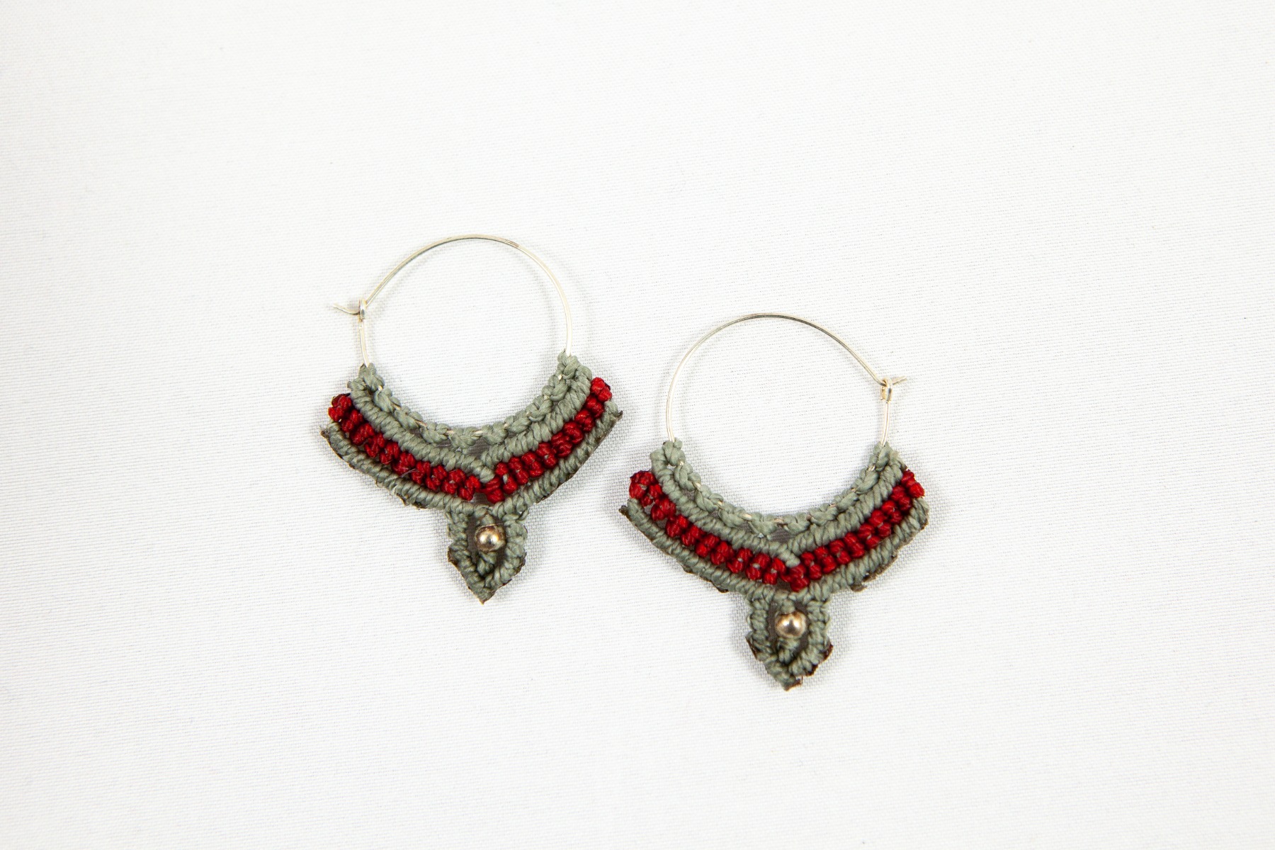 https://www.lalashops.nl/media/catalog/product/m/a/macram_oorring_3_1_.jpg