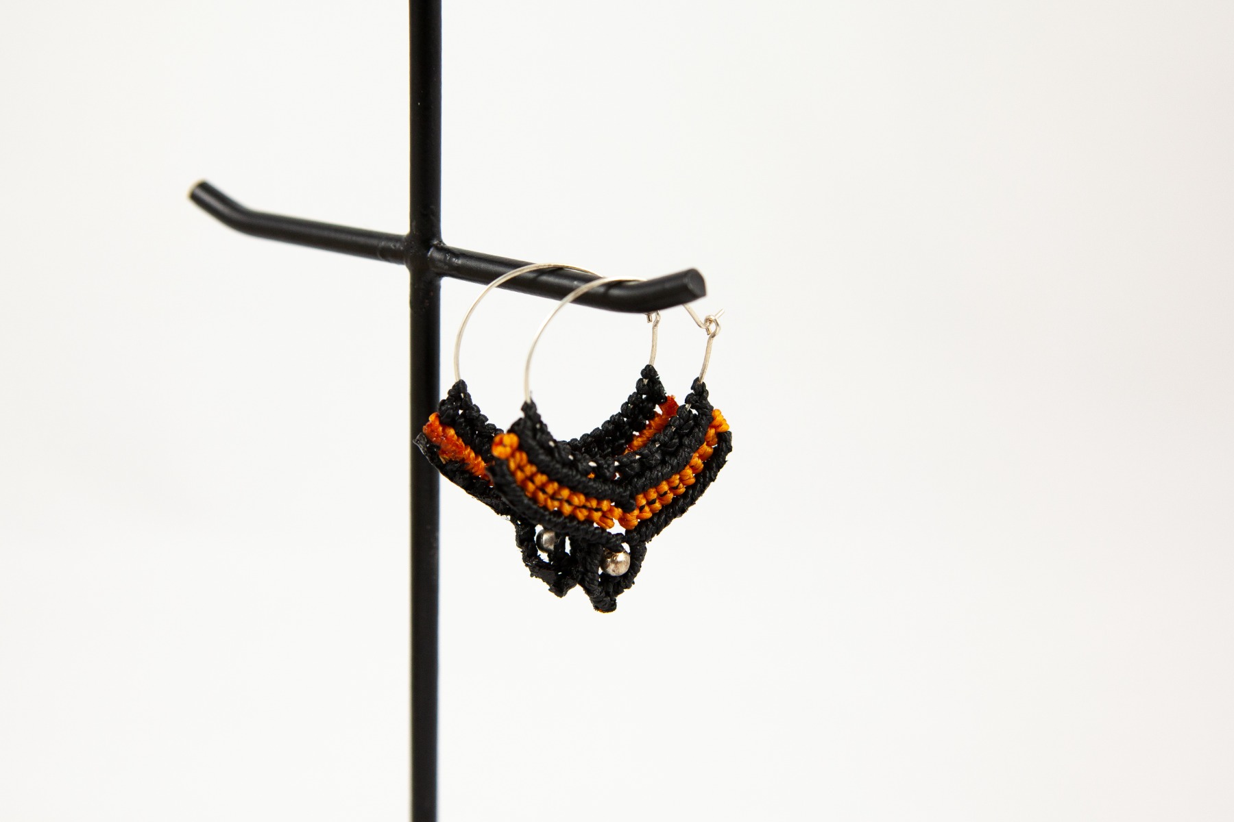 https://www.lalashops.nl/media/catalog/product/m/a/macram_oorring_5_4_.jpg