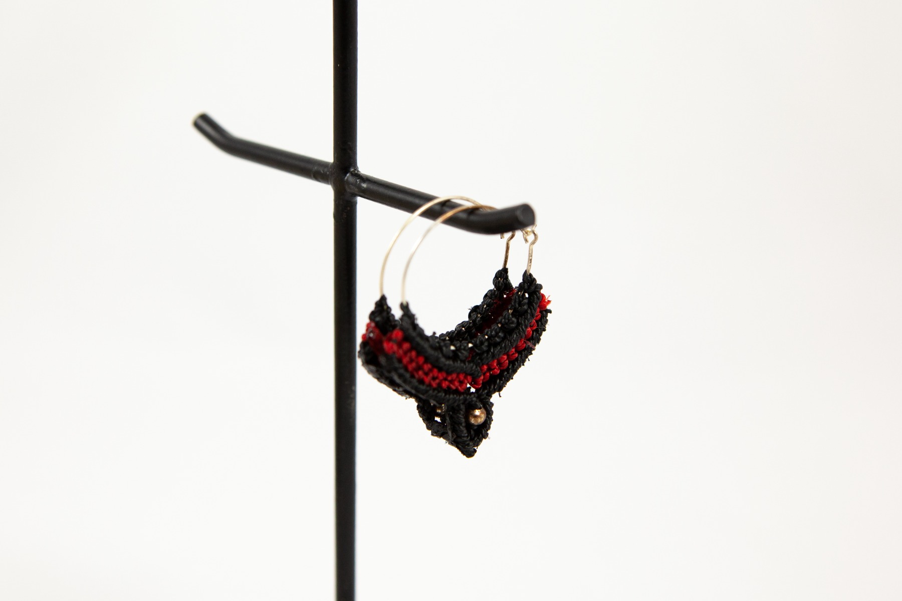 https://www.lalashops.nl/media/catalog/product/m/a/macram_oorring_6_4_.jpg