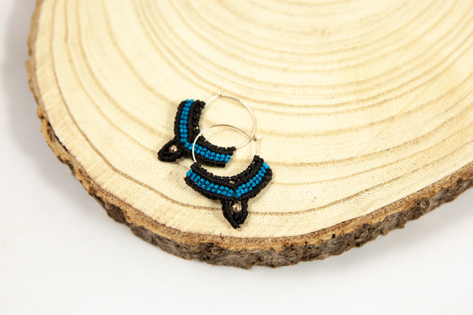 https://www.lalashops.nl/media/catalog/product/m/a/macram_oorring_7_5_.jpg