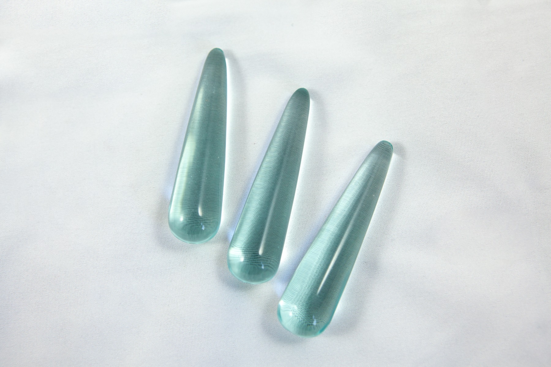 https://www.lalashops.nl/media/catalog/product/m/a/massage_griffel_blauwe_heldere_obsidiaan_1_.jpg