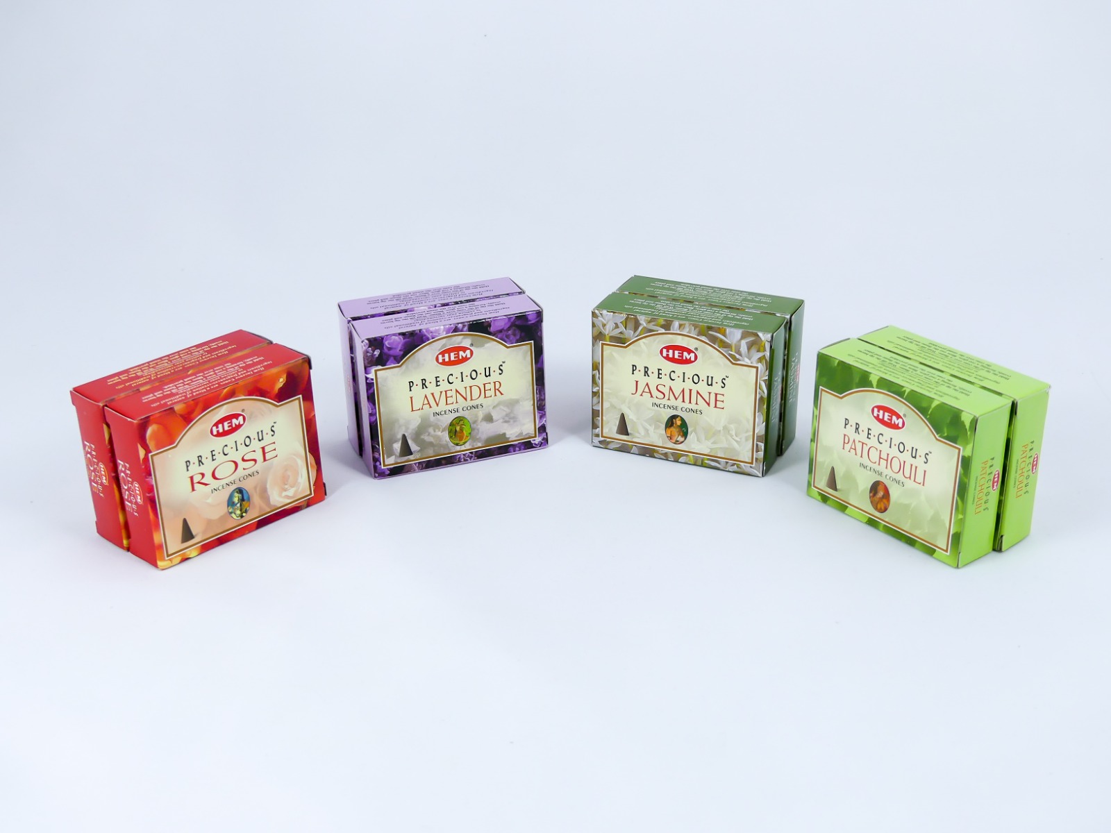 https://www.lalashops.nl/media/catalog/product/s/e/set_wierook_cones_precious_rose_lavender_patchouli_jasmine_1_.jpg