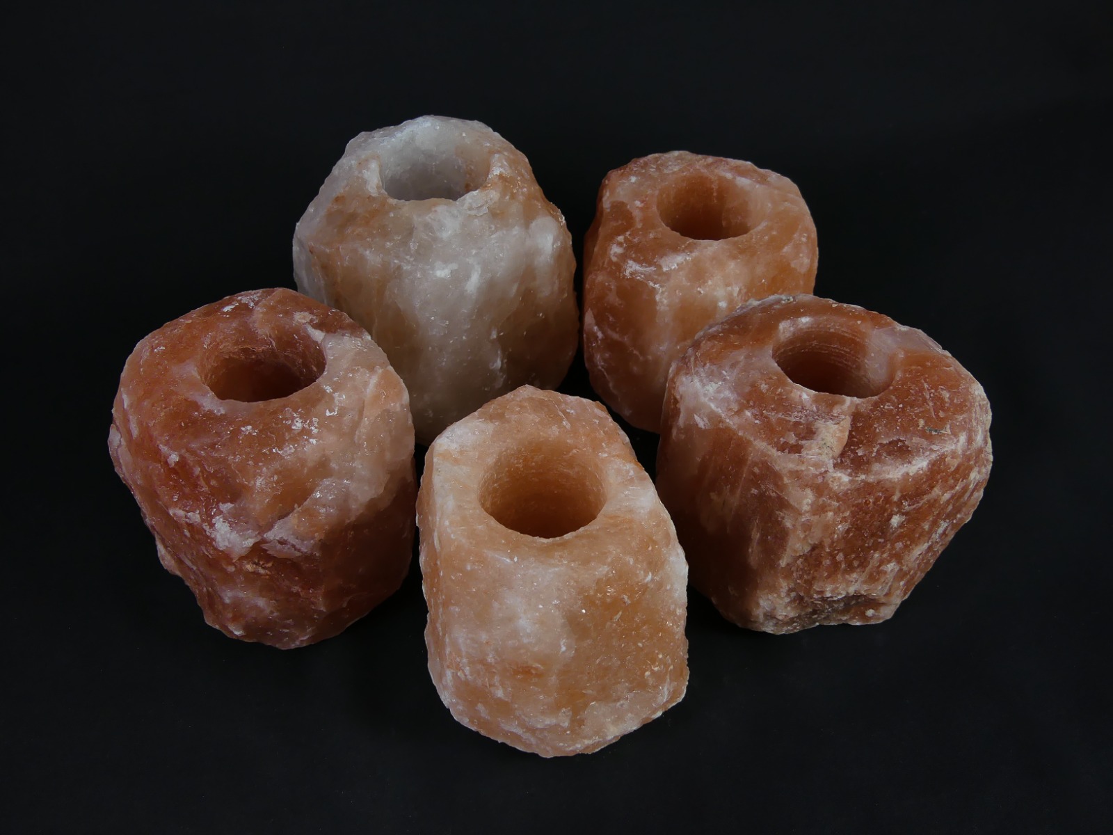 https://www.lalashops.nl/media/catalog/product/w/a/waxinelichthouder_theelichthouder_zoutsteen_himalaya_roze_oranje_-_9x9x9_-_1-1_5kg_13_.jpg
